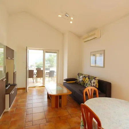 Pintar A4-2 Zarok By Interhome Apartment